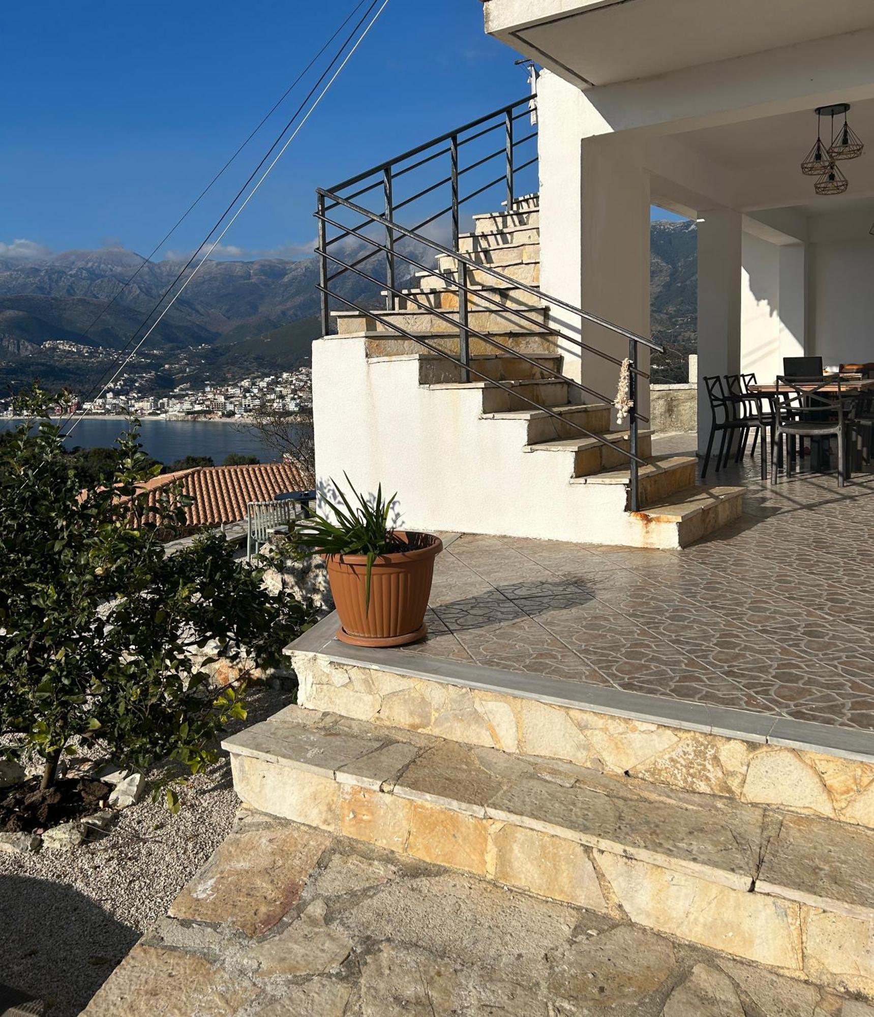 Hostel On The Hill - By Filikuri Beach Himare Eksteriør bilde
